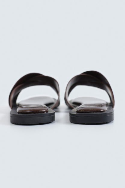Criss-Cross Flats