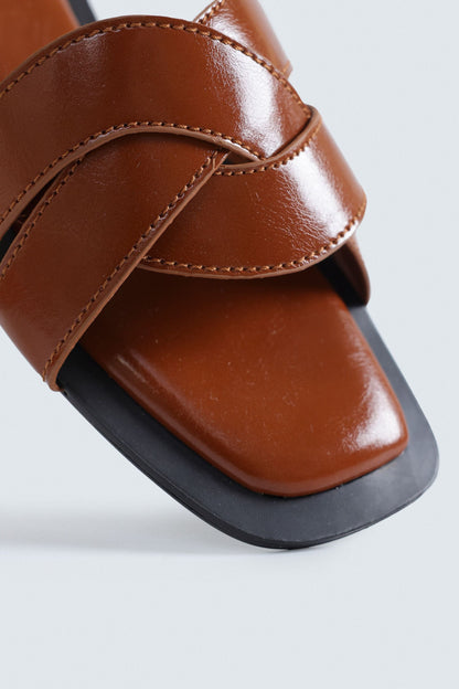 Criss-Cross Flats