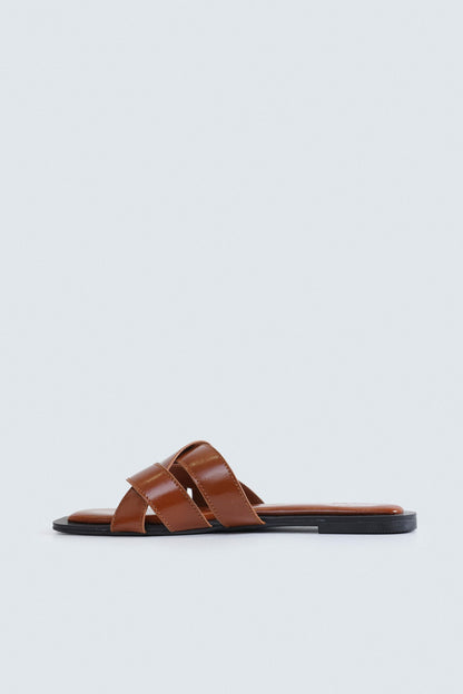 Criss-Cross Flats