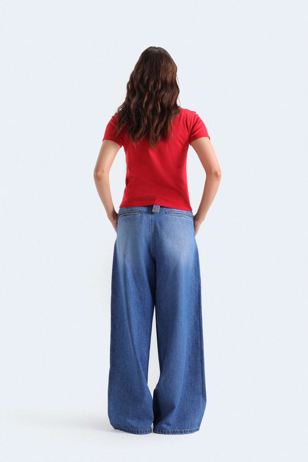 Super Cropped Slogan T-Shirt