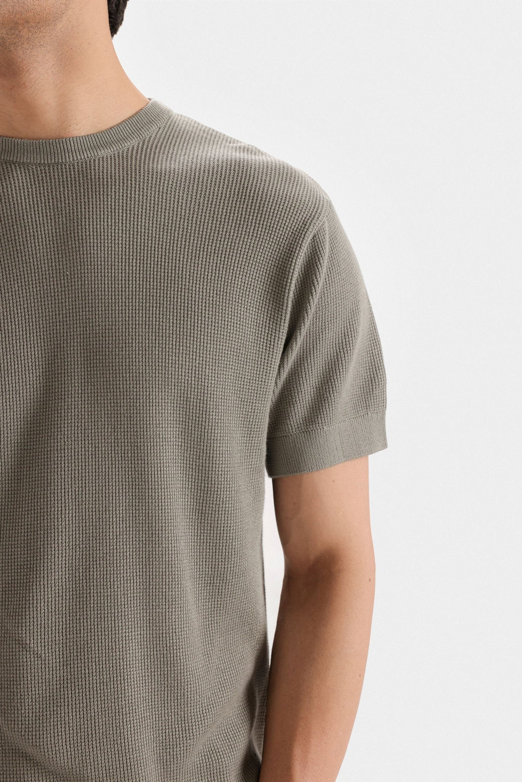 Basic Knitted T-shirt